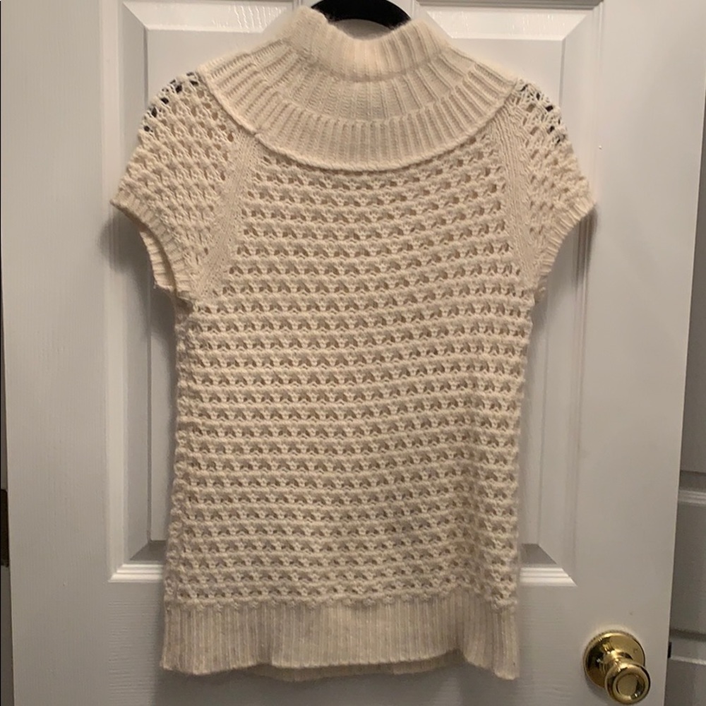 EUC Ann Taylor angora blend sweater, sz SP